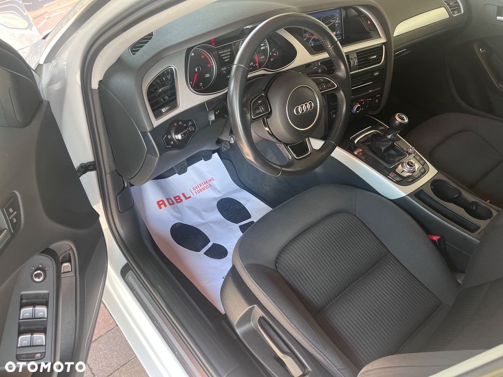 Audi A4 Limousine 2.0 TDI ultra DPF Attraction - 7
