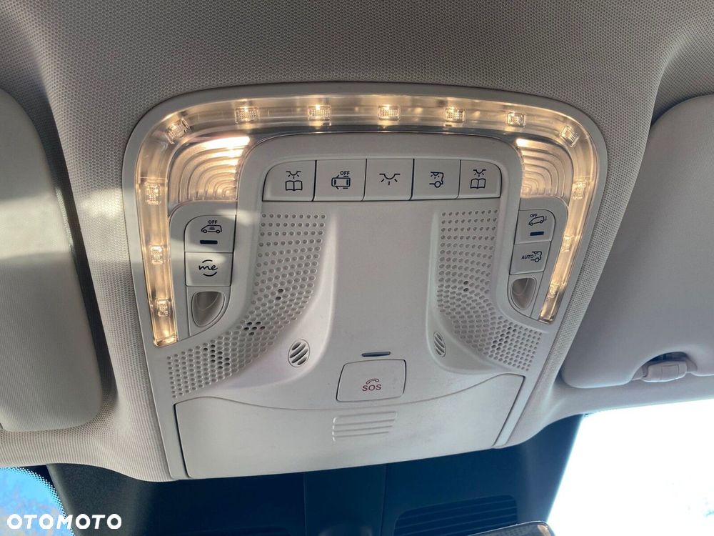 Mercedes-Benz Klasa V - 39