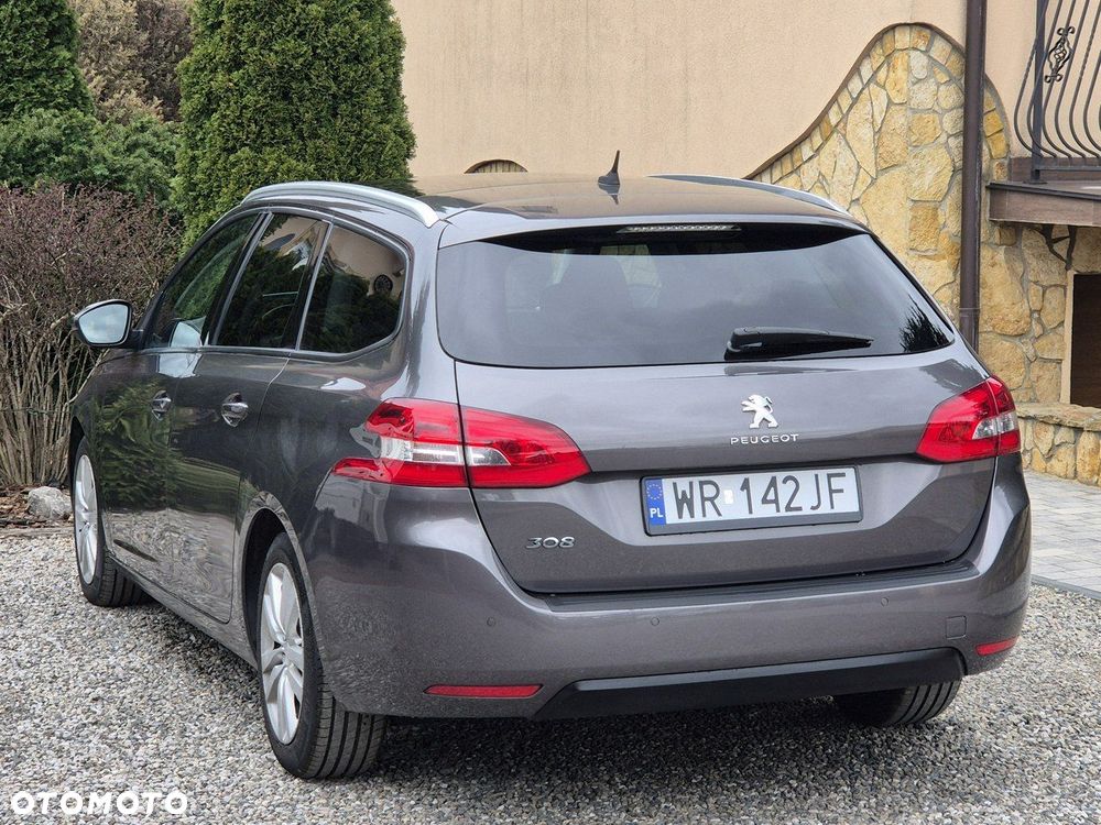 Peugeot 308 - 7