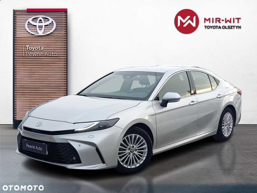 Toyota Camry - 1
