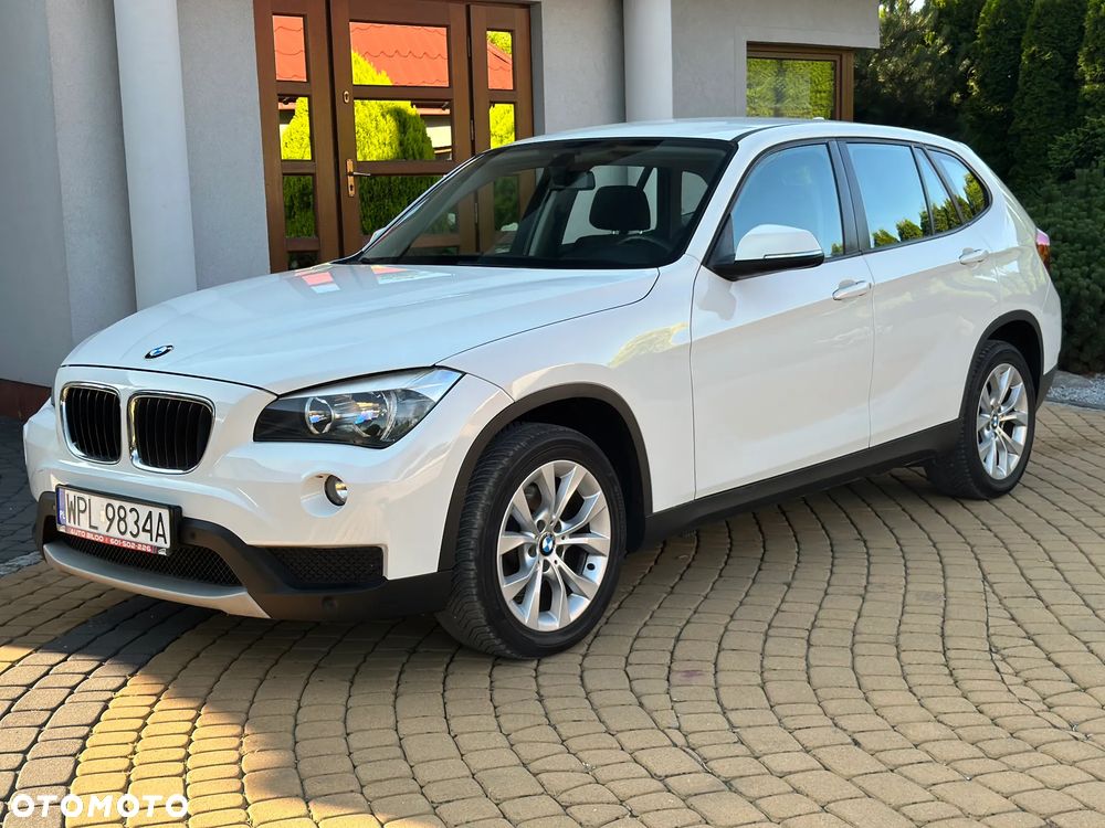 BMW X1 sDrive18i xLine - 8
