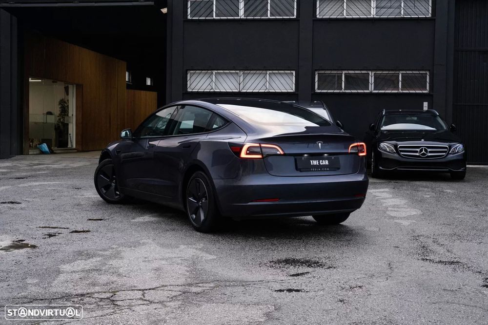 Tesla Model 3 Long Range Tração Traseira - 9