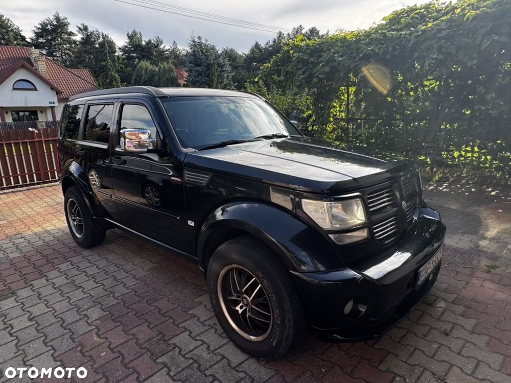 Dodge Nitro 4.0 V6 RT - 1