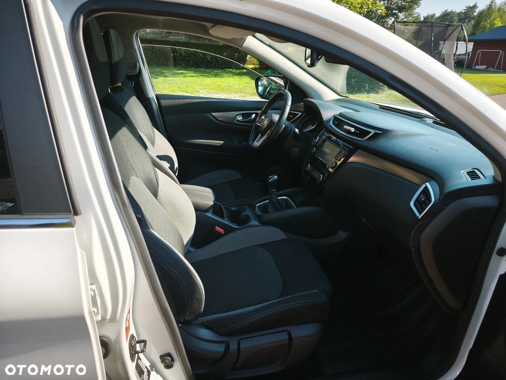 Nissan Qashqai 1.6 DIG-T Tekna - 9