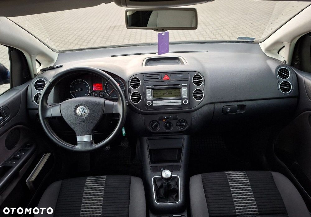 Volkswagen Golf Plus - 23