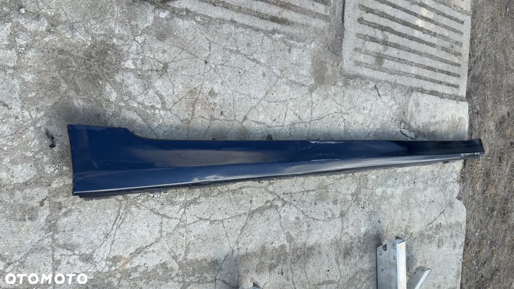 BMW 7 G11 G12 LISTWA PROGOWA PRAWA 7411812 - 1