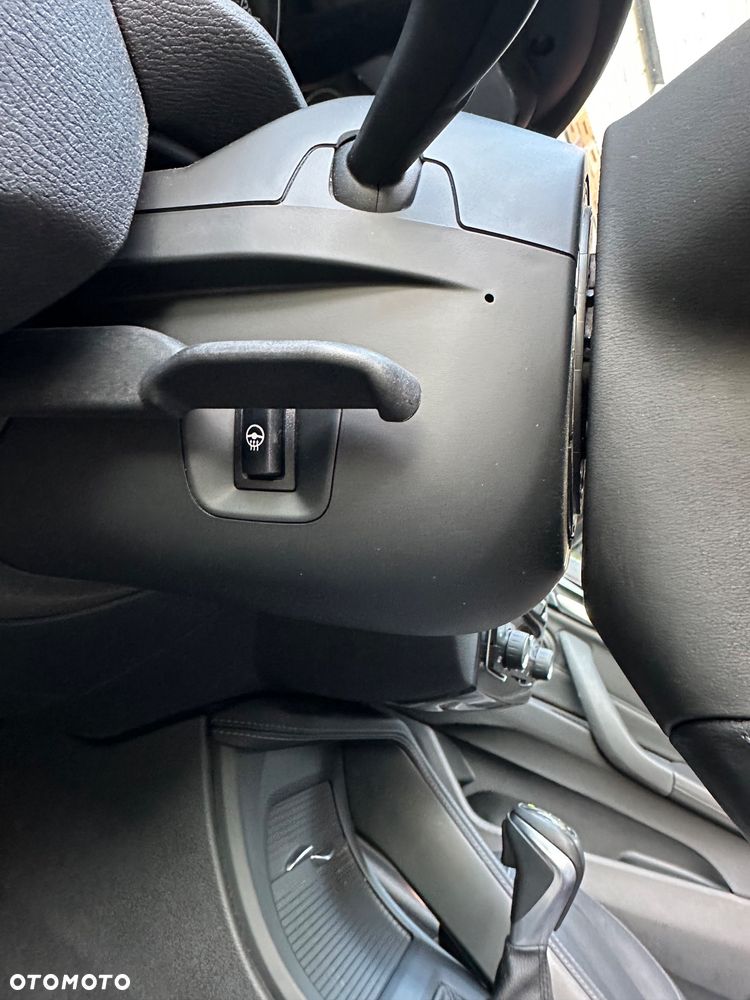 BMW X1 - 13
