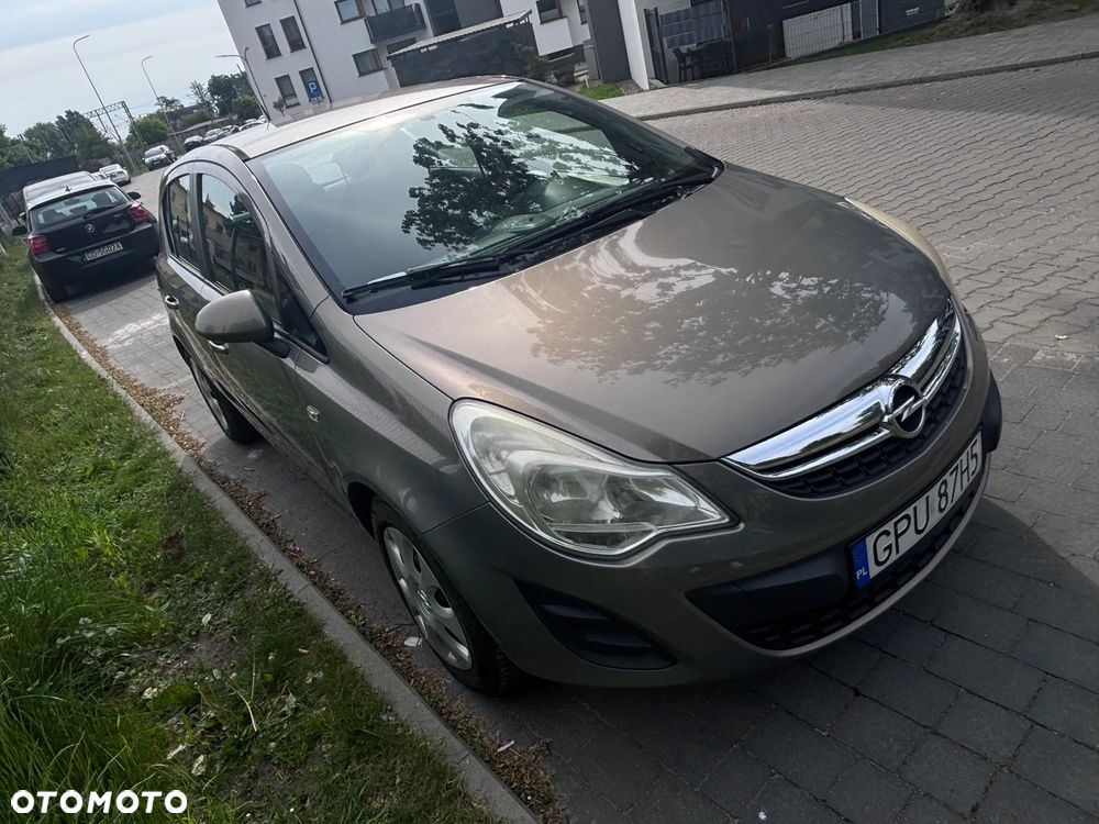 Opel Corsa - 1