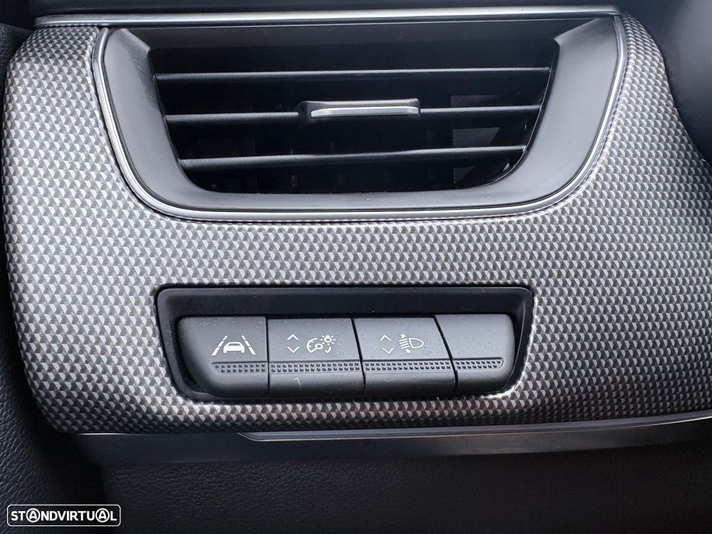 Renault Arkana 1.6 E-Tech Intens - 37