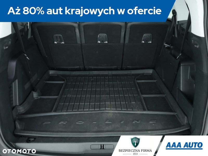 Peugeot 5008 - 11
