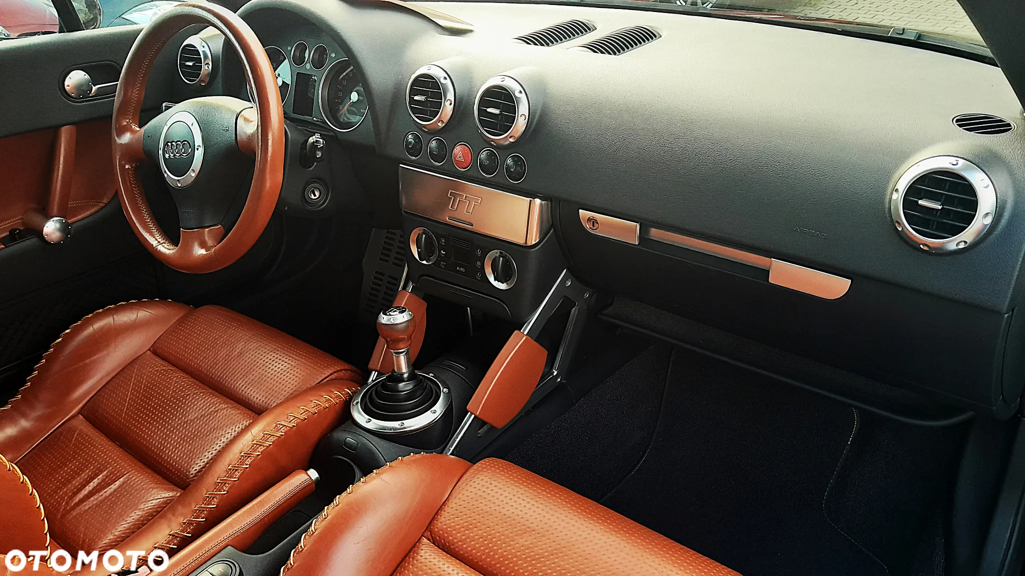 Audi TT Coupé 1.8T - 8