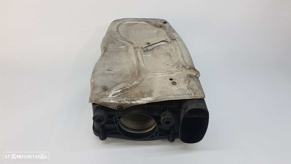 FILTRO DO AR MERCEDES CLASE E (W212) LIM. E 200 BLUETEC (212.006) - 4