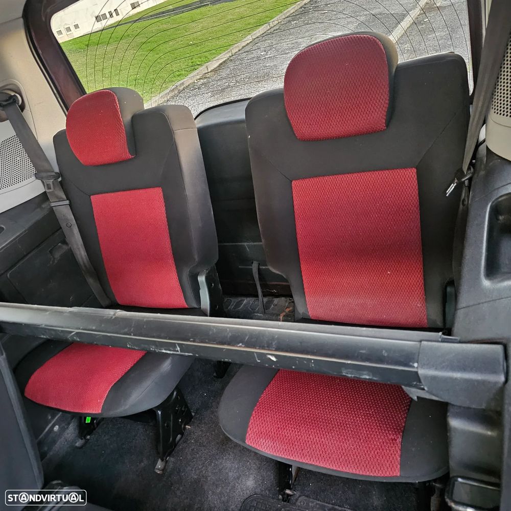 Fiat Doblo 1.3 M-Jet 7L Start&Stop - 23