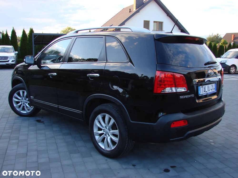 Kia Sorento - 9