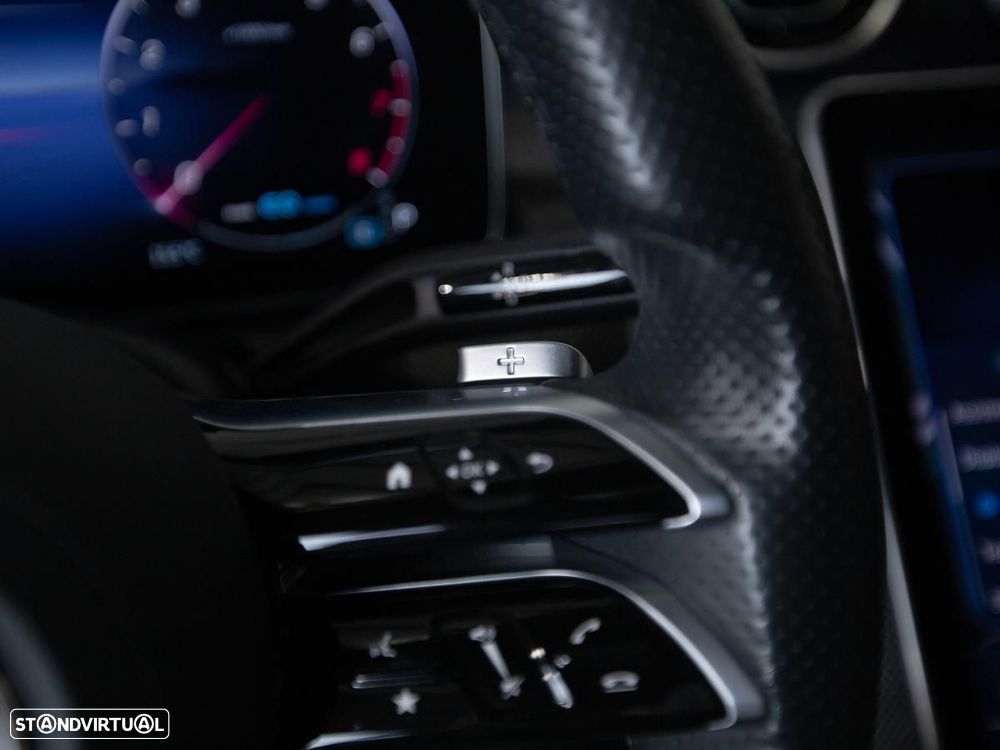 Mercedes-Benz C 200 9G-TRONIC Edition AMG Line - 19