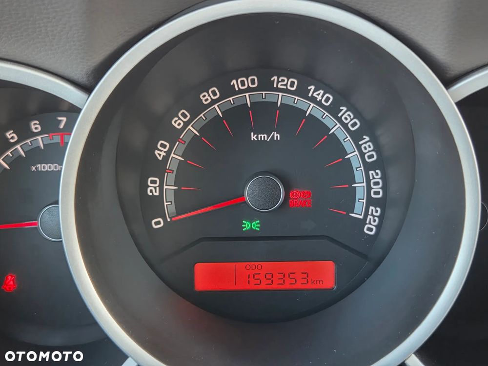 Kia Venga - 31