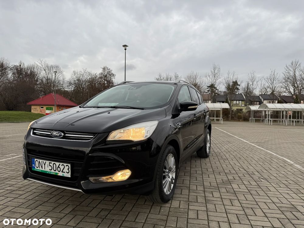 Ford Kuga 1.6 EcoBoost 2x4 Titanium - 3