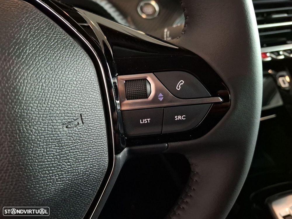 Peugeot e-208 50 kWh Allure - 15