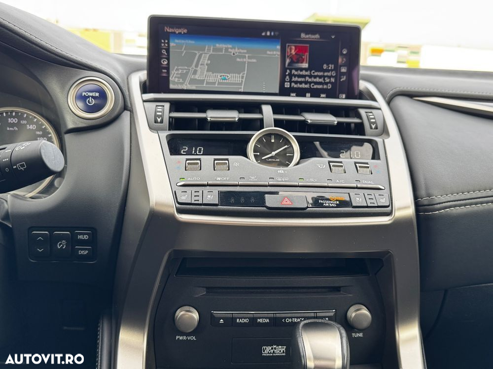 Lexus Seria NX 300h E-FOUR Luxury Line - 10