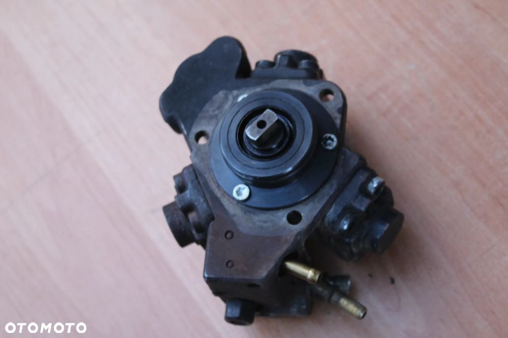 POMPA WTRYSKOWA WYSOKIEGO CIŚNIENIA OPEL ASTRA J CORSA D ASTRA H MERIVA A 1.3 CDTI 0445010157 - 6