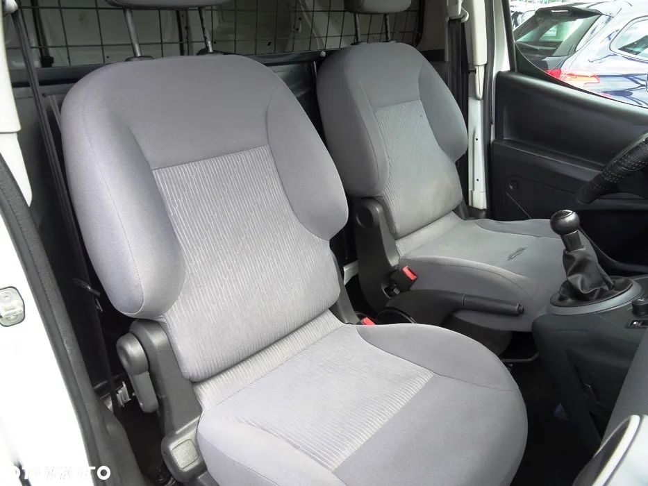 Peugeot Partner 1.6 HDi Access - 12