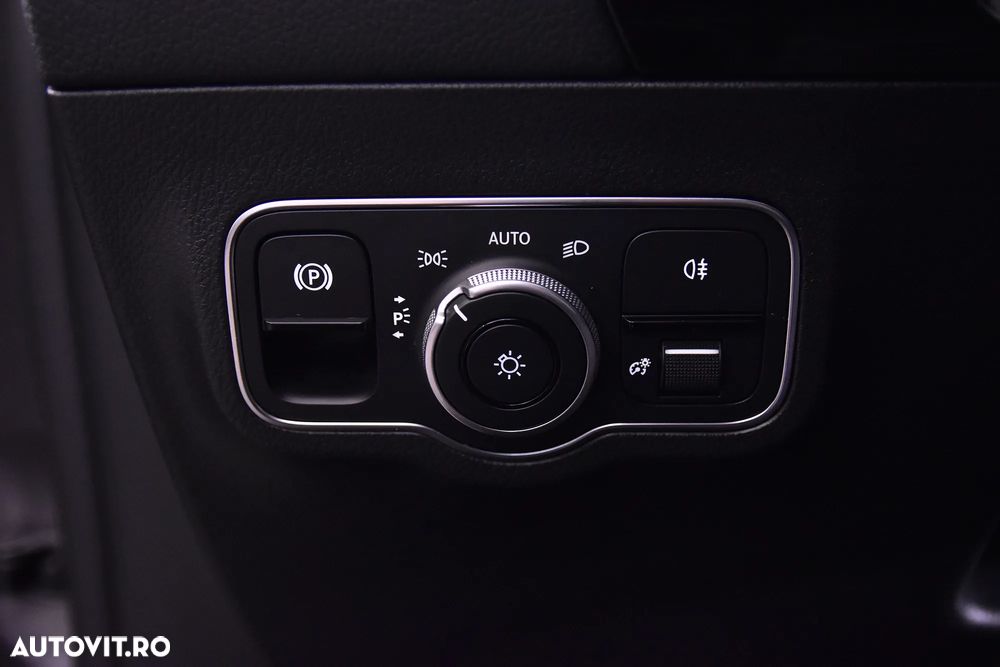 Mercedes-Benz B 250 e 8G-DCT - 16