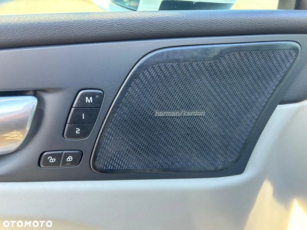 Volvo XC 60 B5 B AWD Core - 23