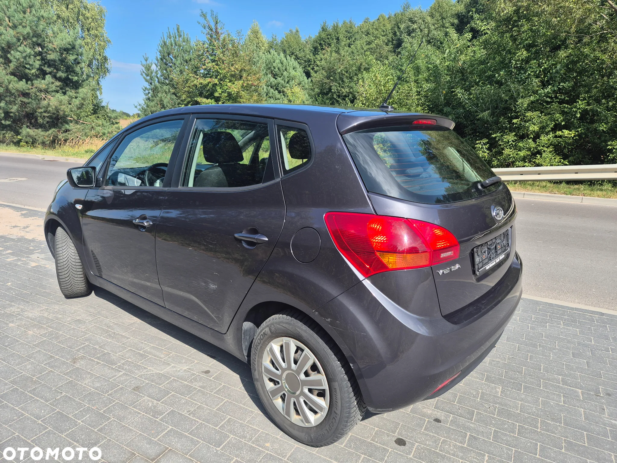 Kia Venga 1.4 CVVT Business Line - 11