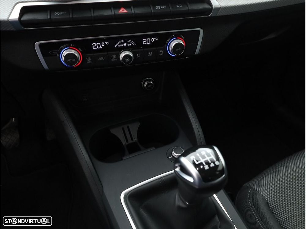 Audi Q2 30 TFSI Advanced - 20