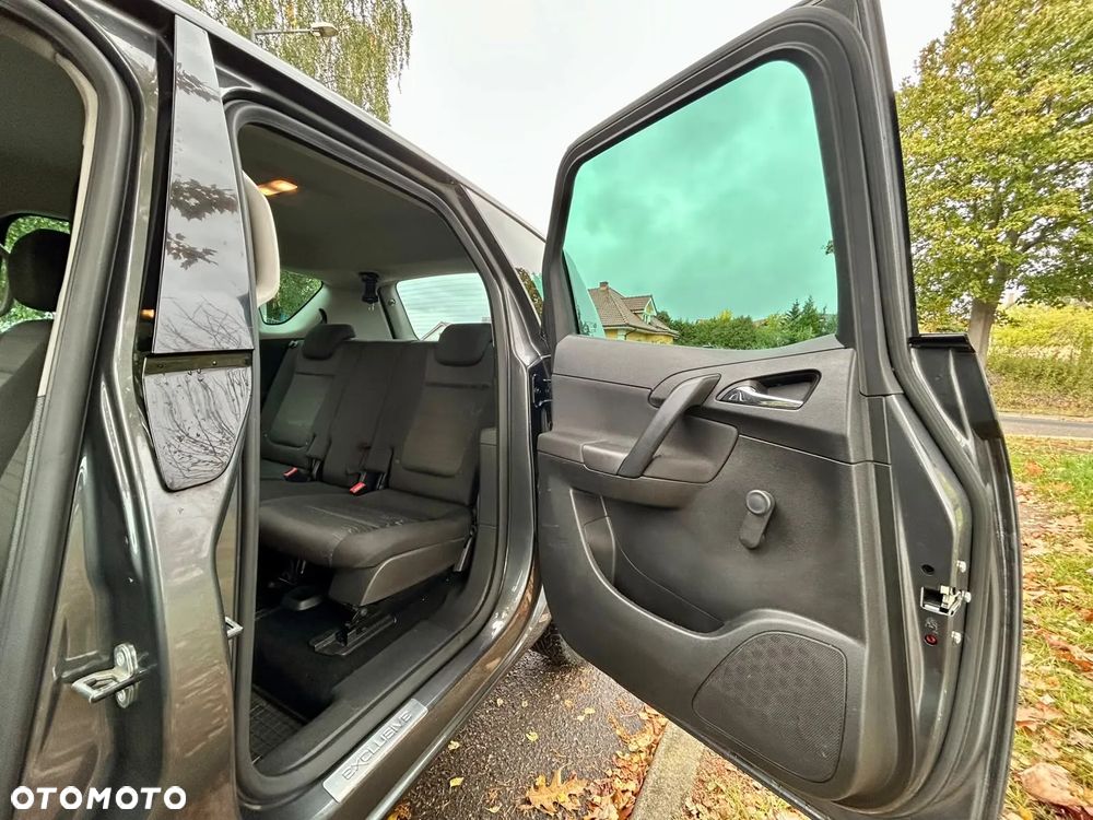 Opel Meriva - 19