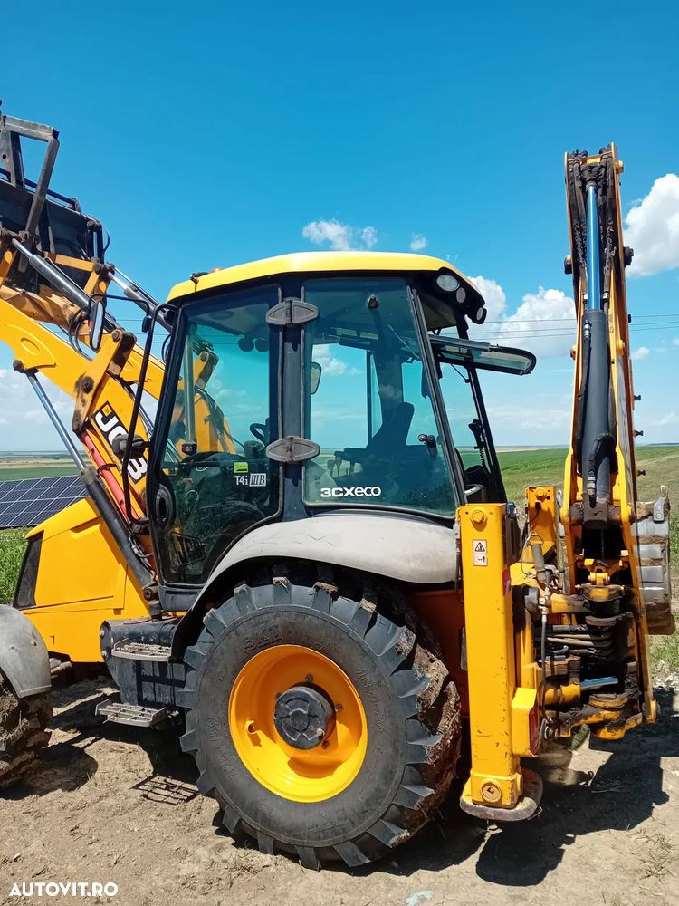 JCB 3CX - 9