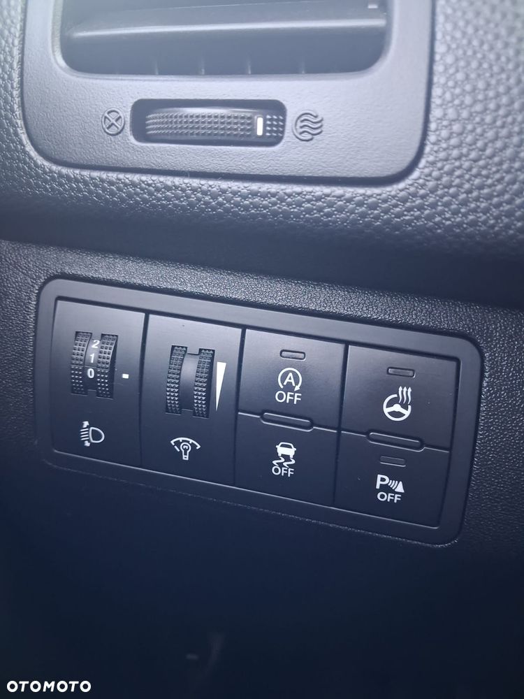 Hyundai ix20 - 26