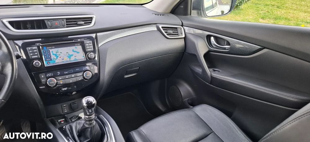 Nissan X-Trail 1.6 dCi ALL-MODE 4x4i Tekna - 32