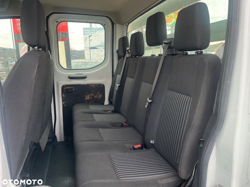 Ford Transit - 12