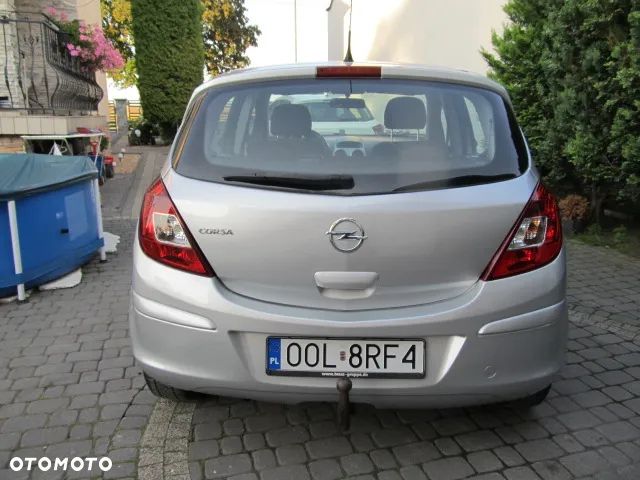 Opel Corsa 1.4 16V Active - 4