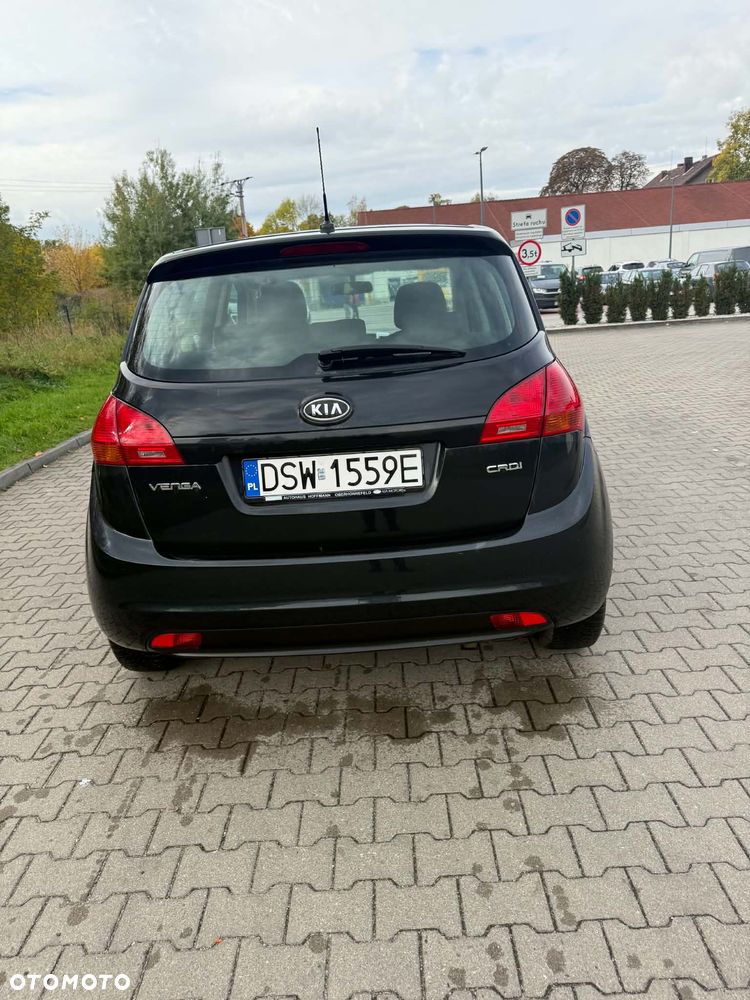 Kia Venga 2011 photo 4