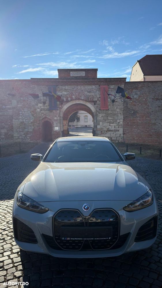 BMW i4 - 5