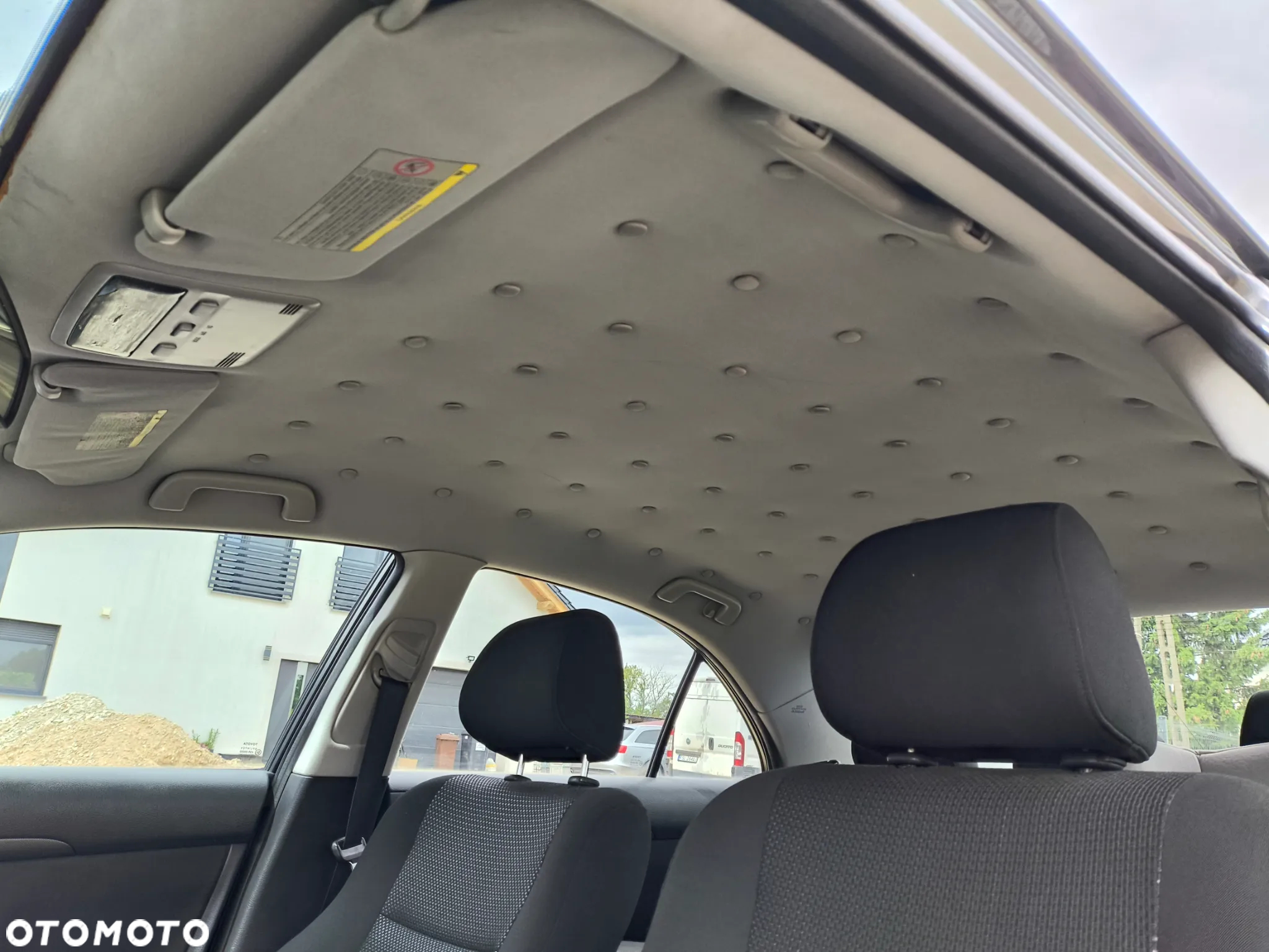 Toyota Avensis 2.0 D-4D - 18