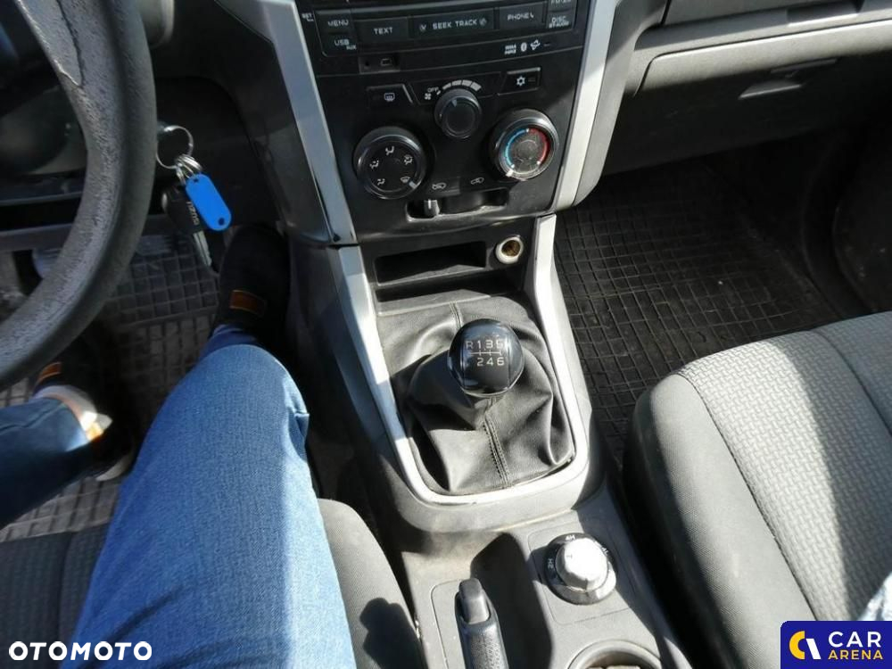 Isuzu D-Max - 26