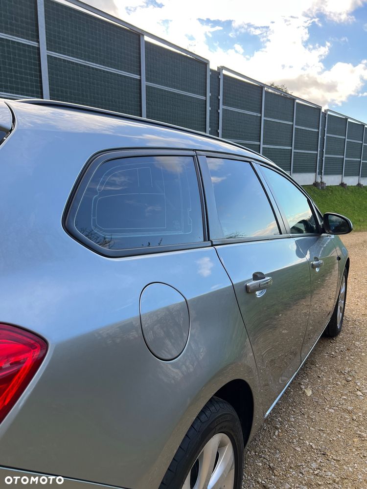 Opel Astra IV 1.6 CDTI Sport - 22