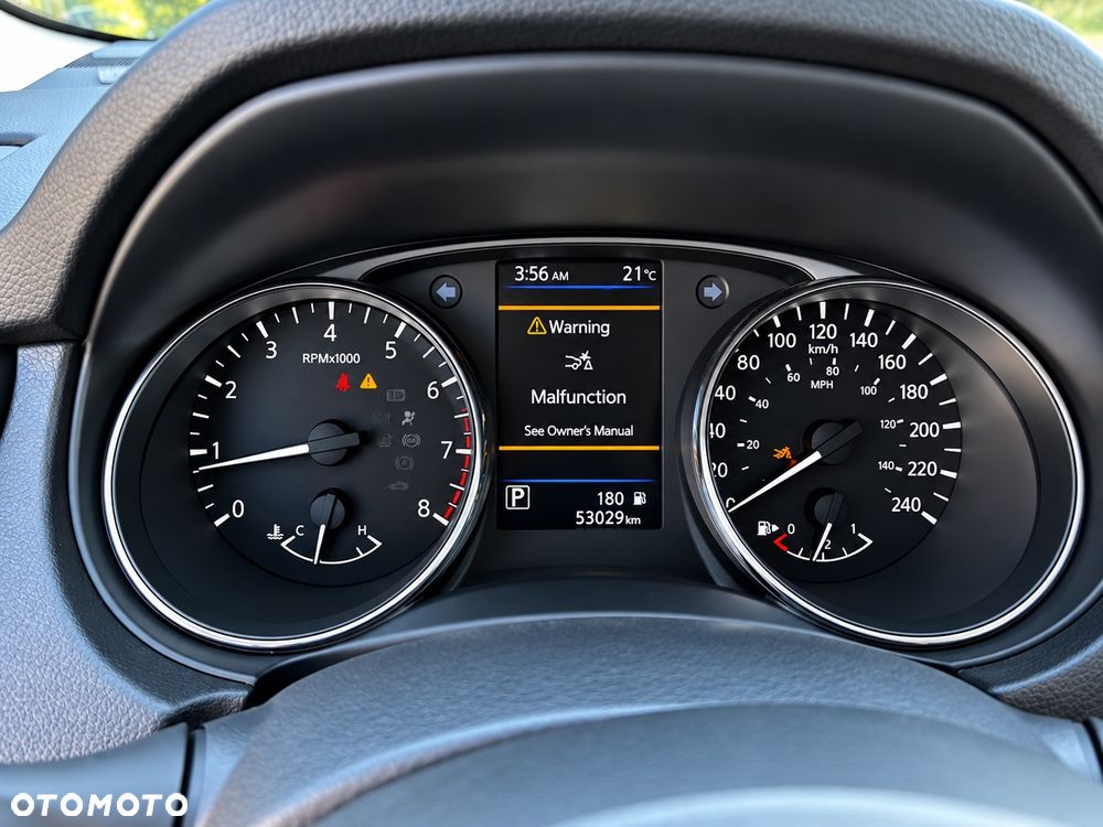 Nissan Qashqai - 9