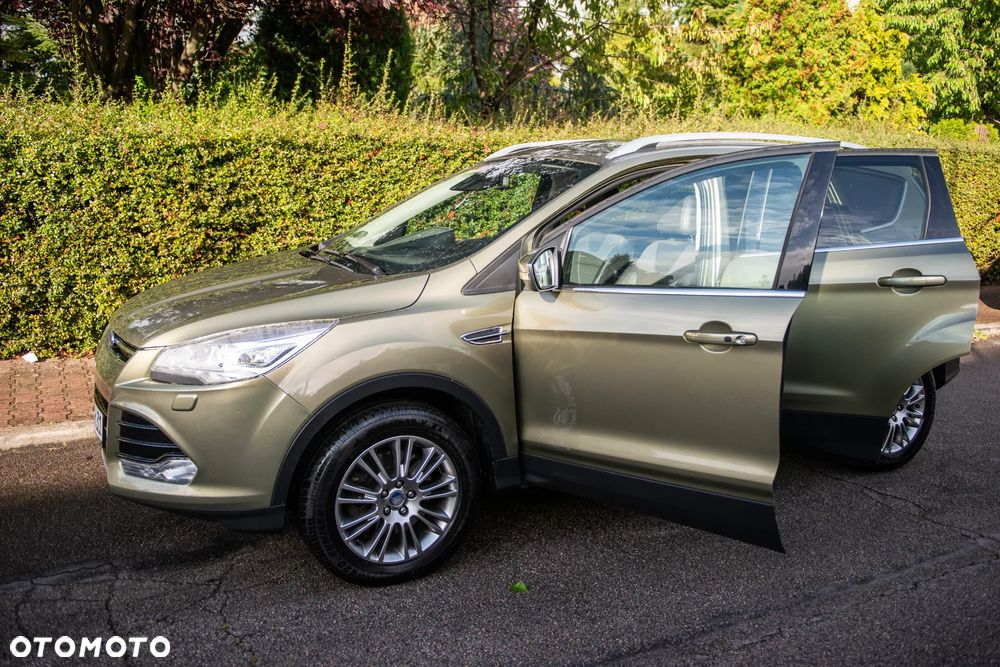 Ford Kuga 2.0 TDCi 4x4 Titanium - 9