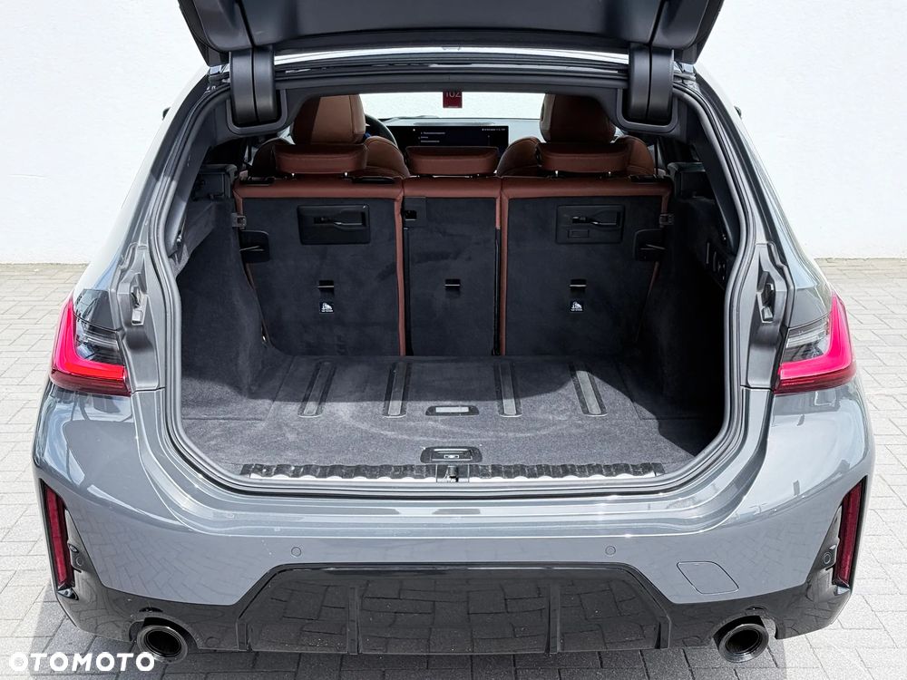 BMW Seria 3 320d xDrive M Sport - 18