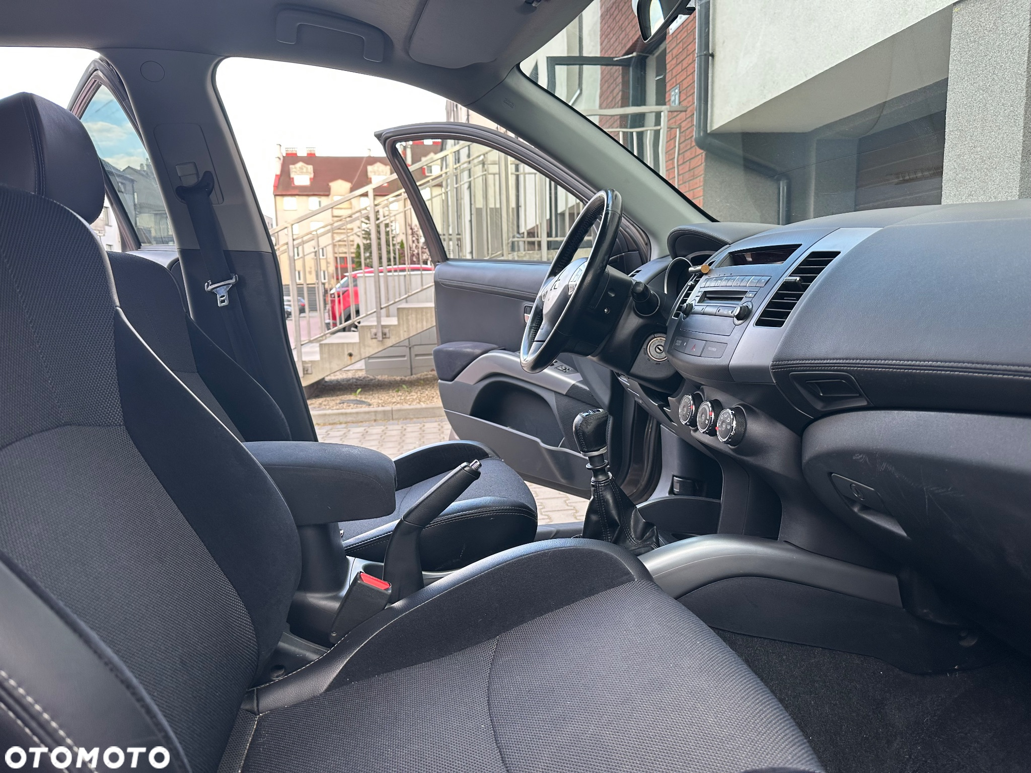 Mitsubishi Outlander 2.2 DI-D ClearTec 2WD Edition - 12