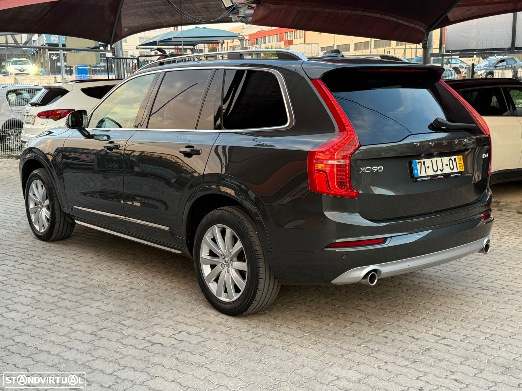 Volvo XC 90 2.0 D4 Momentum - 3