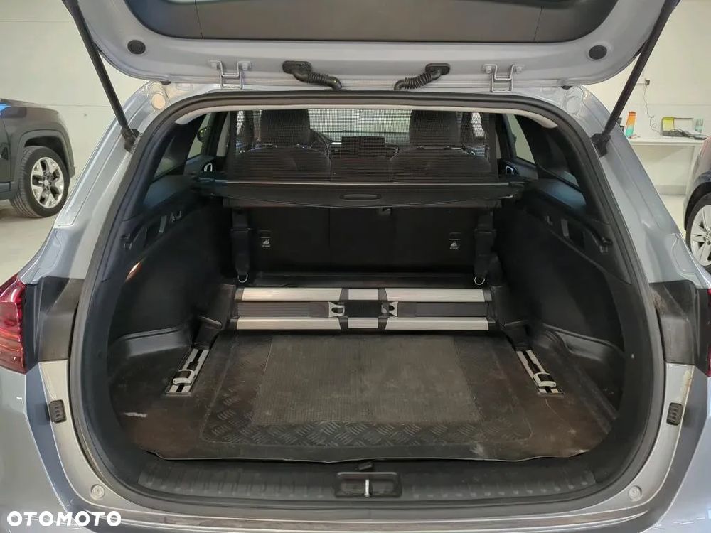 Kia Ceed 1.5 T-GDI Business Line DCT - 6