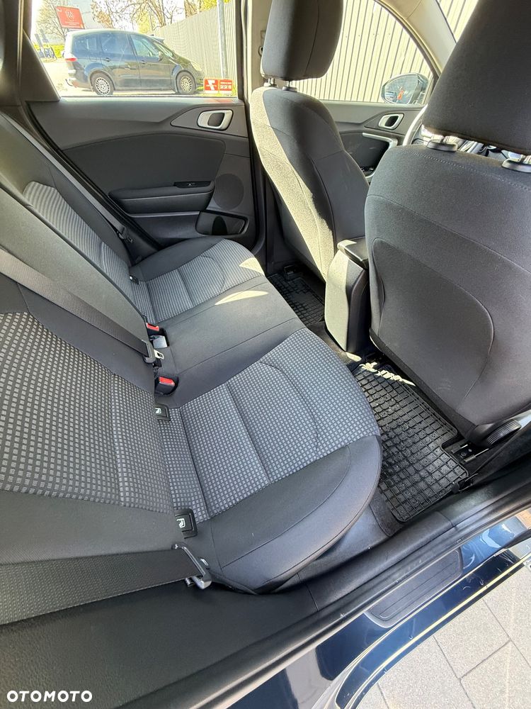 Kia Ceed - 17
