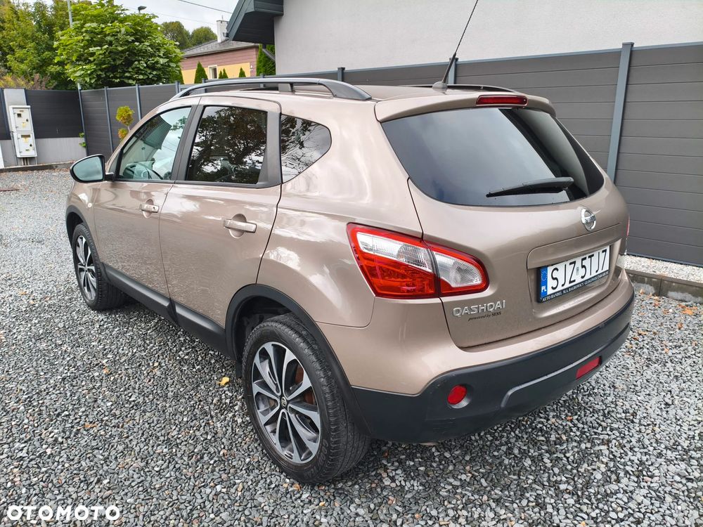 Nissan Qashqai 1.6 dCi 4 x 4 DPF Start/Stop tekna - 5