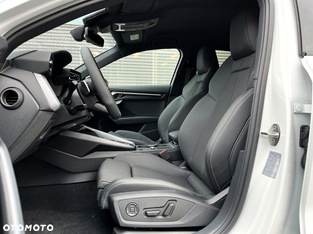 Audi S3 Limousine - 22