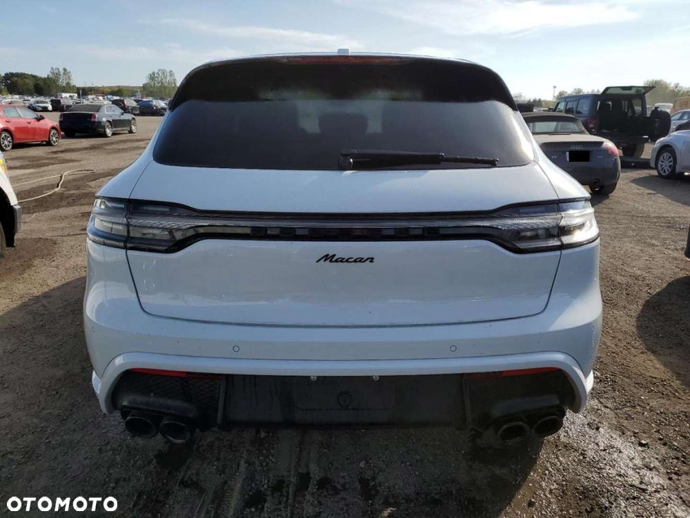 Porsche Macan - 11